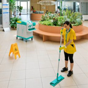 Takarítóeszközök