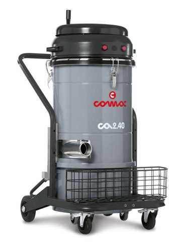 Comac CA3.40 porszívó